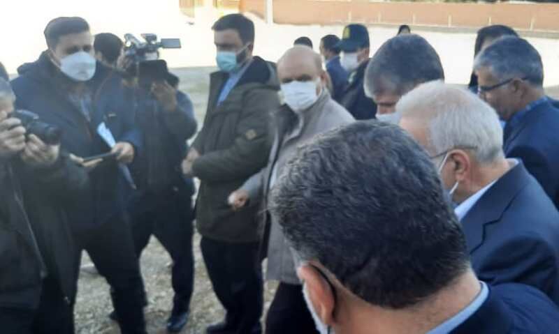 وزیر جهاد کشاورزی از ۲ واحد دامی ابرکوه بازدید کرد
