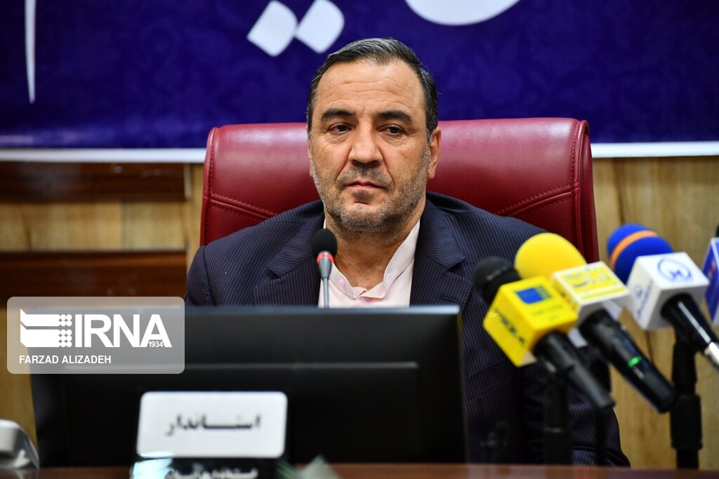 استاندار ایلام: راه اندازی مشاغل خرد باید در دستور کار قرار گیرد  استاندار ایلام: راه اندازی مشاغل خرد باید در دستور کار قرار گیرد
