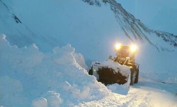 مسیرهای ارتباطی ۹۵ روستای آذربایجان‌غربی در حال بازگشایی است