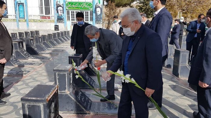 استاندار همدان: محرومیت زدایی و توسعه روستاها اساس کار مدیران است