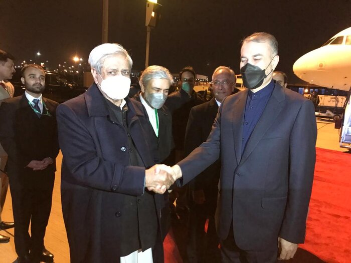 امیرعبداللهیان اسلامآباد را به مقصد تهران ترک کرد