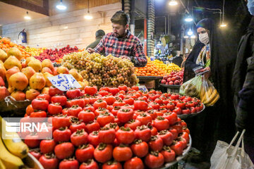 Irán se prepara para festejar la noche de Yalda