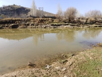 جاری شدن رودخانه سیمینه‌رود بوکان براثر بارش های خوب ۲ روز گذشته در سرشاخه های این رودخانه