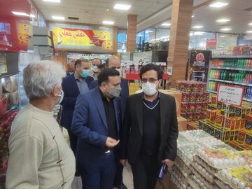 شهروندان اصفهانی برای نظارت بر بازار، همراه دولت باشند