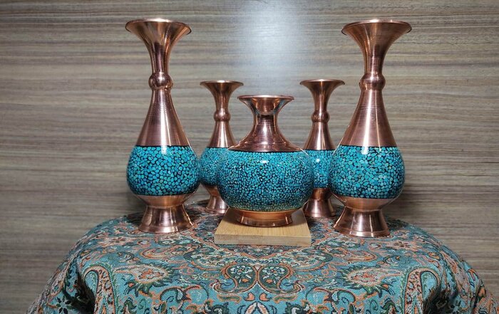 وقتی صنایع دستی فیروزهنشان خانوادگی میشود