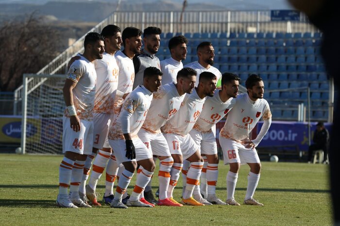 تراکتور در ضربات پنالتی مغلوب مس رفسنجان شد 3