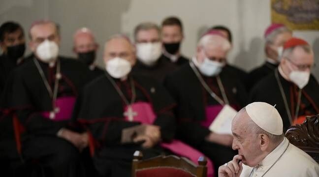 صدها پرونده رسوایی اخلاقی کلیسای کاتولیک اسپانیا روی میز واتیکان صدها پرونده رسوایی اخلاقی کلیسای کاتولیک اسپانیا روی میز واتیکان