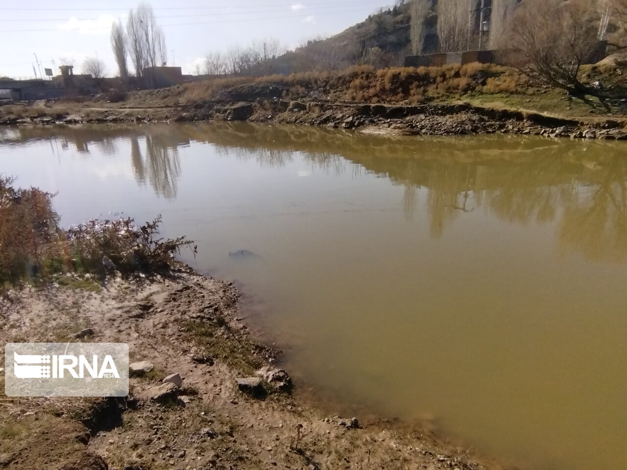 ۲۲ کیلومتر از رودخانههای هرمزگان ایمن سازی شد ۲۲ کیلومتر از رودخانههای هرمزگان ایمن سازی شد