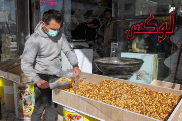 بازار شب یلدا در کرمانشاه