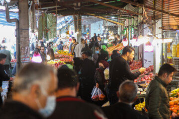 بازار شب یلدا در کرمانشاه