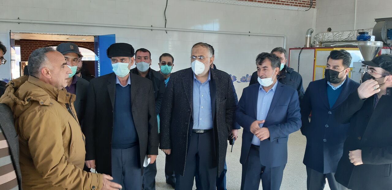 مشکلات ناحیه صنعتی آوج در ستاد تسهیل بررسی میشود مشکلات ناحیه صنعتی آوج در ستاد تسهیل بررسی میشود