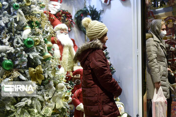 Iranian Christians preparing for Christmas, New Year celebrations