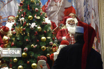 Iranian Christians preparing for Christmas, New Year celebrations