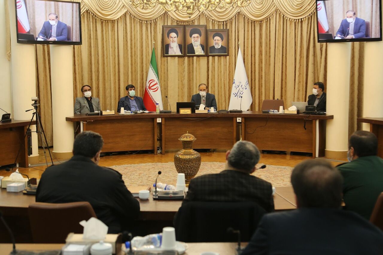 استاندار آذربایجان شرقی بر افزایش ضریب واکسیناسیون کرونا تاکید کرد استاندار آذربایجان شرقی بر افزایش ضریب واکسیناسیون کرونا تاکید کرد