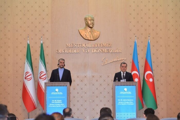 L'Iran et l'Azerbaïdjan s'opposent à l'ingérence étrangère dans les affaires régionales