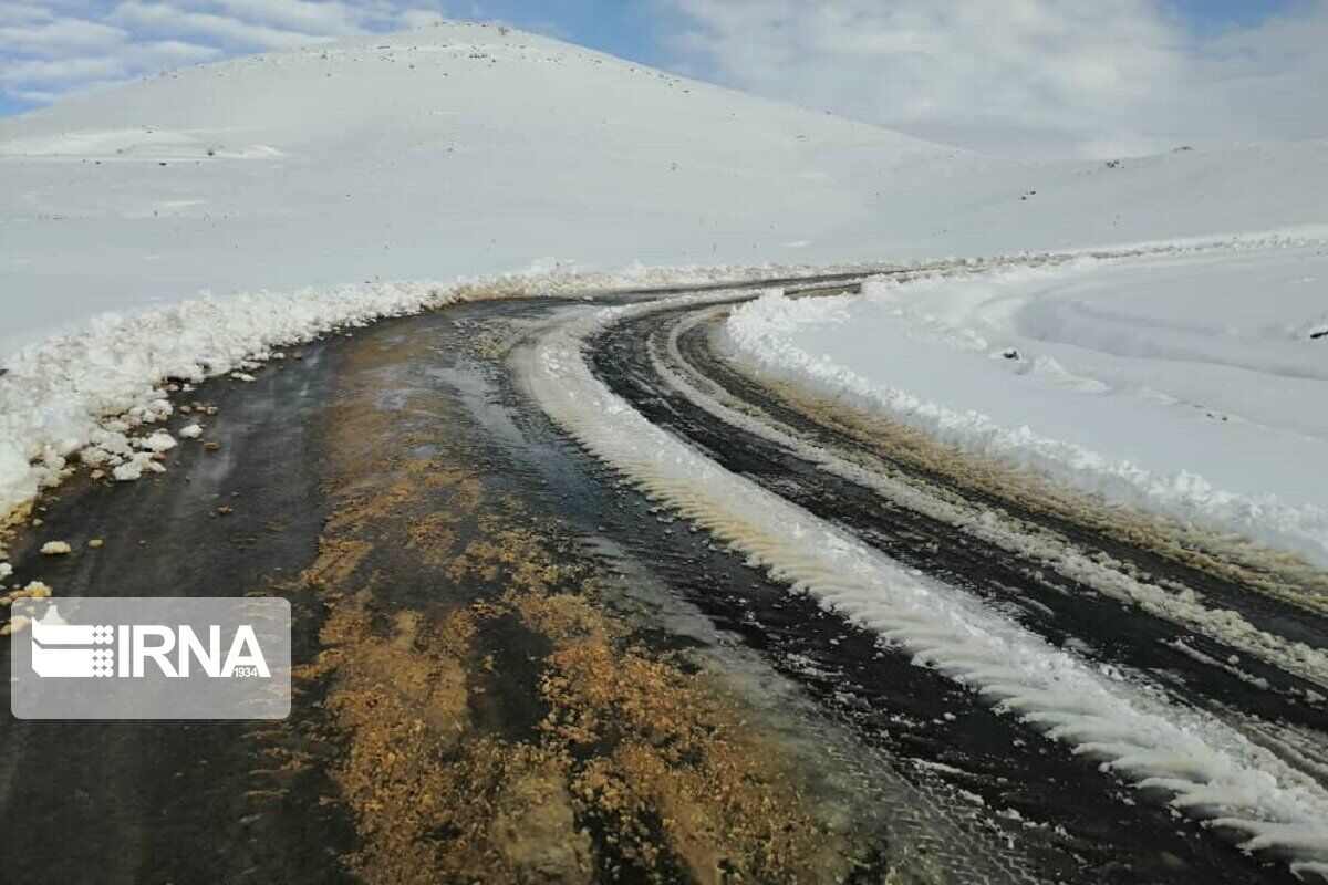 راه دسترسی ۱۳ روستای مهاباد بازگشایی شد