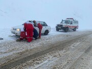 ۱۴۰۰ مسافر گرفتار برف و کولاک در محورهای آذربایجان‌غربی امدادرسانی شدند