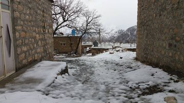 بارش برف در سروآباد