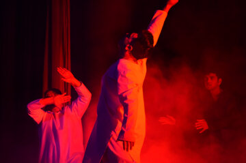 فیلم | اجرای نمایش گادفادر در سمنان