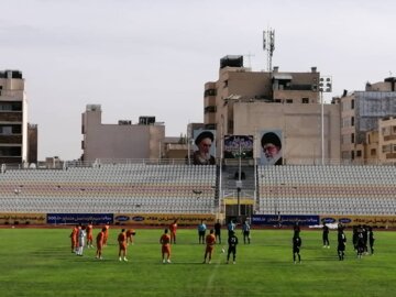 فوتبال دسته یک / قشقایی شیراز مقابل مس کرمان شکست خورد