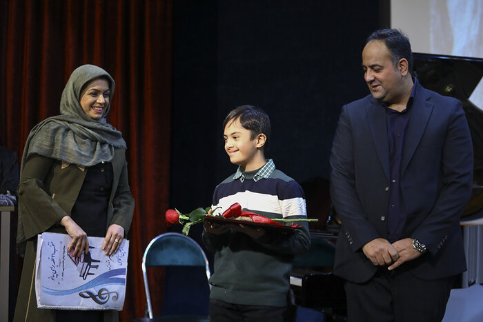 نوای موسیقی کودکان اوتیسم و سندرومدان شنیده شد