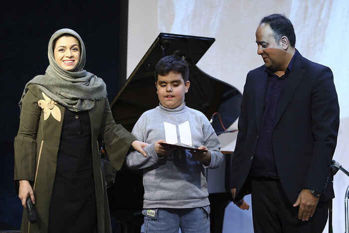 نوای موسیقی کودکان اوتیسم و سندرومدان شنیده شد