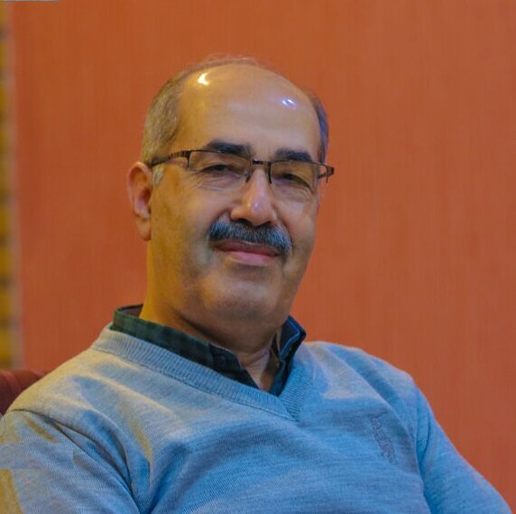 انسان از پیش از تولد تا زمان مرگ به قصهها، نیاز دارد