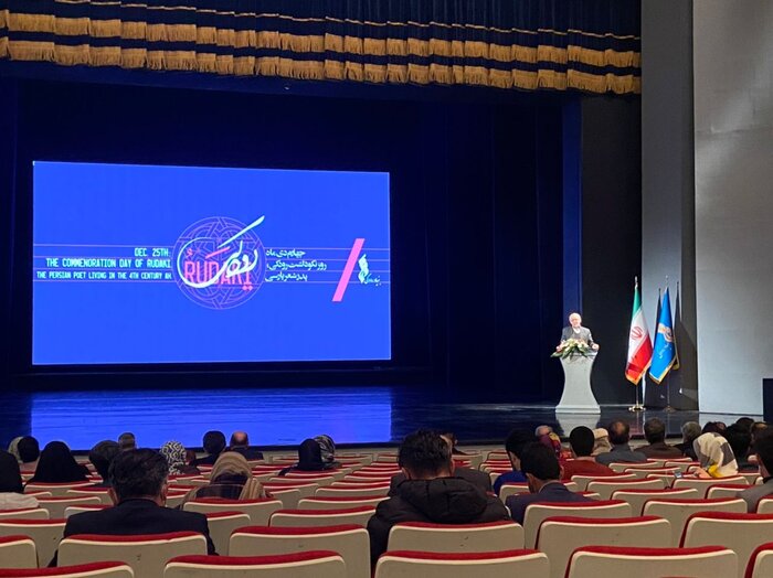 سرودههای رودکی بهترین بازگوکننده پیام شعر پارسی است