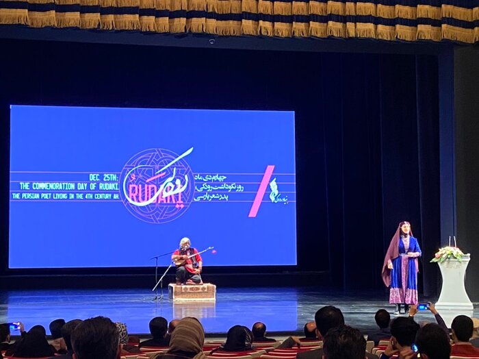 سرودههای رودکی بهترین بازگوکننده پیام شعر پارسی است