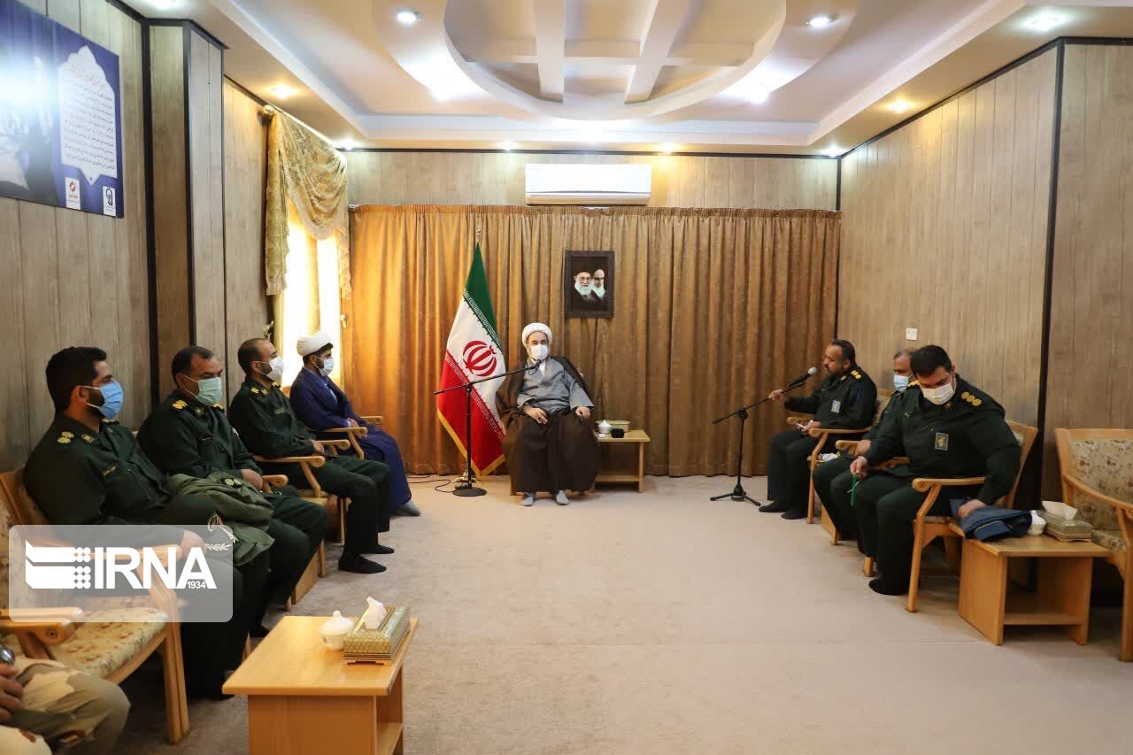اولویت حفاظت هواپیمایی سپاه حفظ جان و کسب رضایت مردم باشد