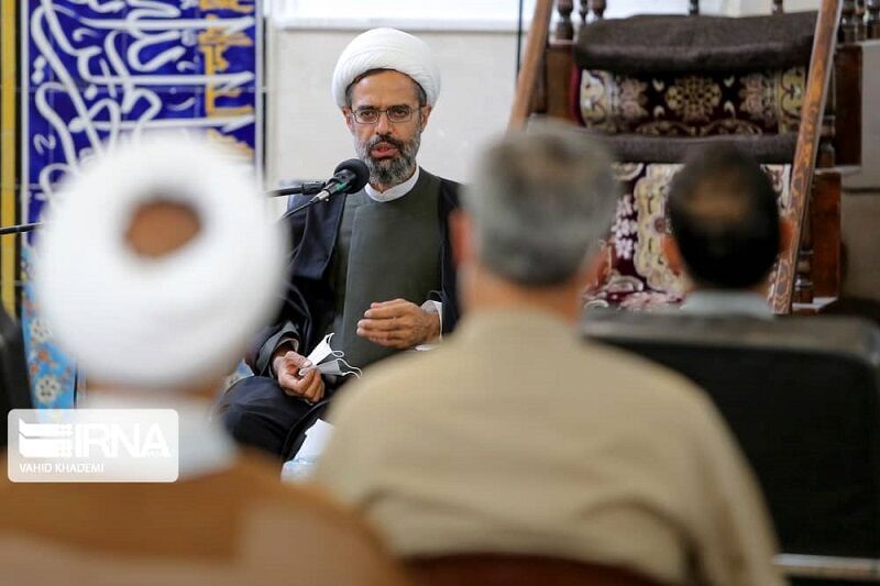 امام جمعه بجنورد: حفظ امنیت و ارزش های انقلاب تکلیف همگانی است
