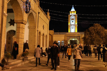 آغاز سال نومیلادی حال وهوای شب های جلفای اصفهان