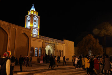 آغاز سال نومیلادی حال وهوای شب های جلفای اصفهان