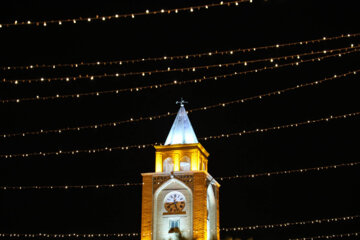 آغاز سال نومیلادی حال وهوای شب های جلفای اصفهان