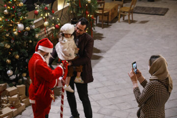 آغاز سال نومیلادی حال وهوای شب های جلفای اصفهان