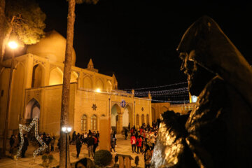 آغاز سال نومیلادی حال وهوای شب های جلفای اصفهان