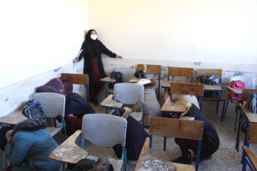مانور زلزله و ایمنی در مدارس ایلام برگزار شد