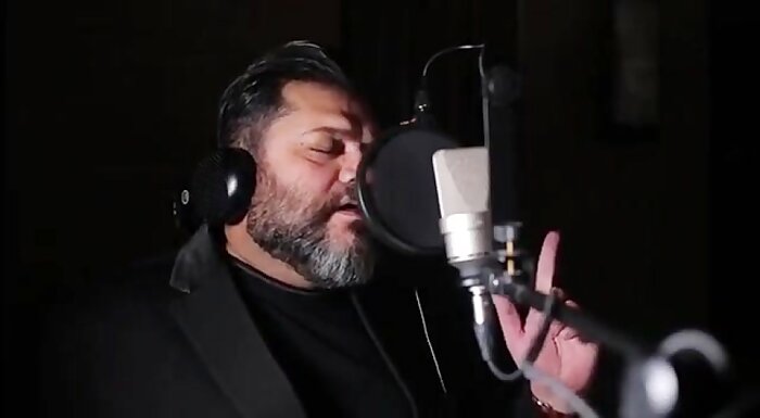 اصالت موسیقی به ریتم و لهجه اثر است