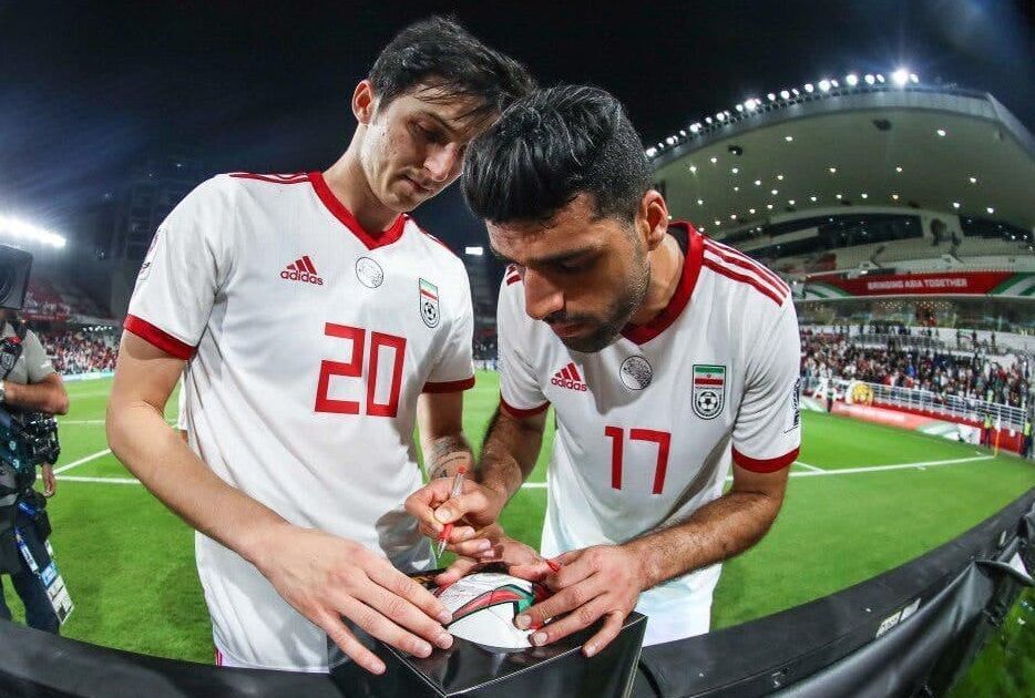4 iraníes, incluidos en la lista de los mejores futbolistas de Asia