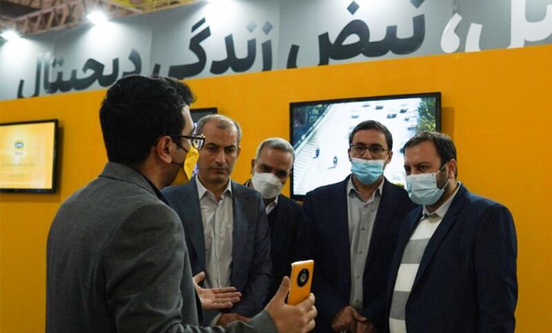 بازدید نمایندگان مجلس شورای اسلامی از غرفه ایرانسل در تلهکام 1400