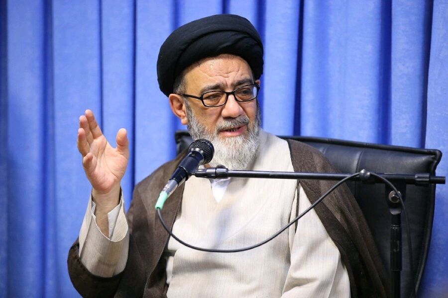 توسل به معارف اسلامی آسیب فضای مجازی را کاهش میدهد توسل به معارف اسلامی آسیب فضای مجازی را کاهش میدهد