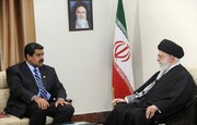 „Ich bin beeinflusst von der Weisheit und Führung von Ayatollah Khamenei“