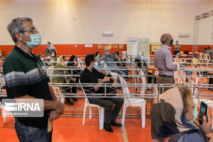 واکسیناسیون دز سوم؛ تاکید مسئولان پایتخت گیلان برای رهایی از اومیکرون