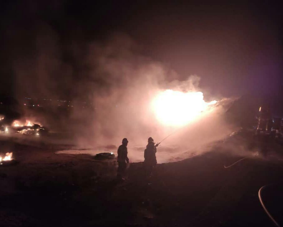 آتش سوزی تانکر حامل نفت سفید در جاده اراک - تهران مهار شد
