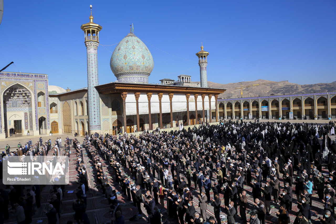 نماز باران در شیراز اقامه شد