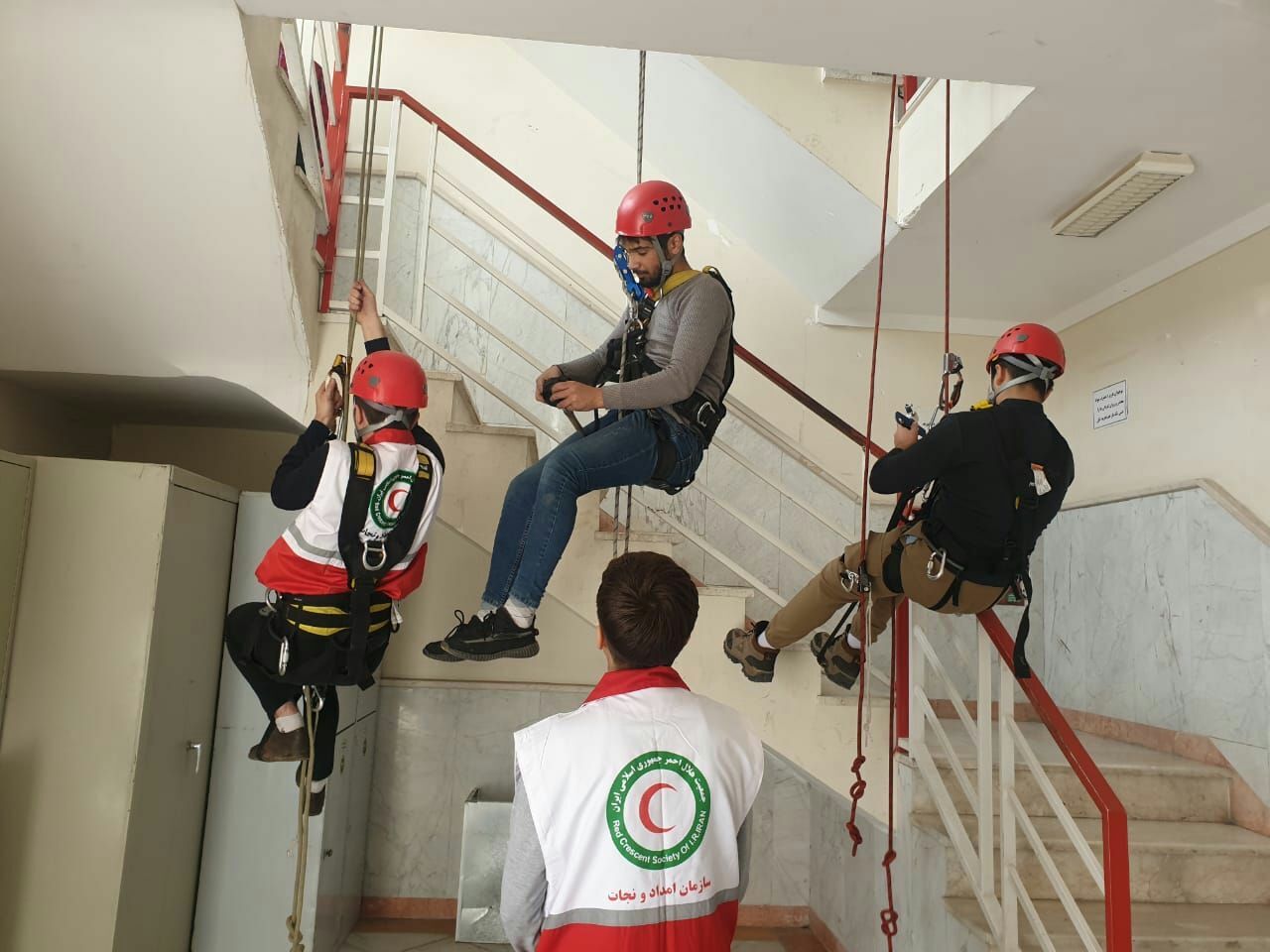 ۱۷ هزار و ۸۵۹ نفر از دوره‌های آموزشی هلال احمر اردبیل بهره‌مند شدند