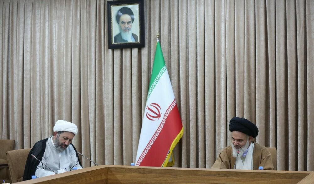 ارتباط ایران با ملت‌های دیگر باید تقویت شود
