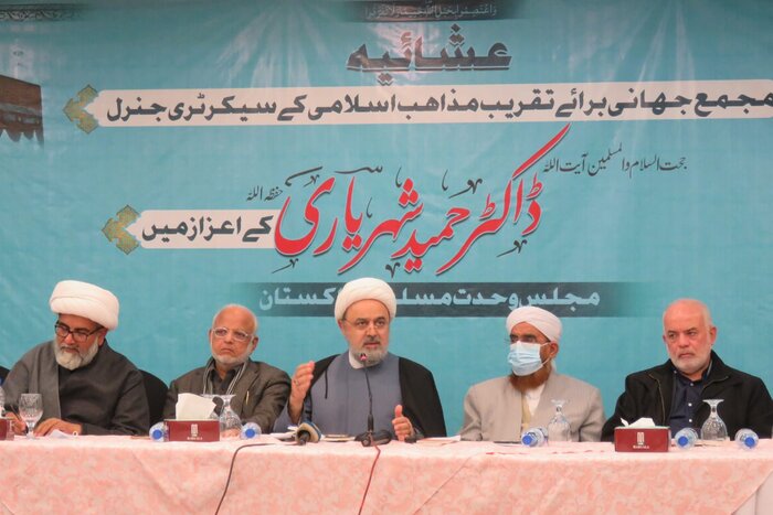 دیدار وزیر امور مذهبی و نخبگان دینی پاکستان با دبیرکل مجمع تقریب