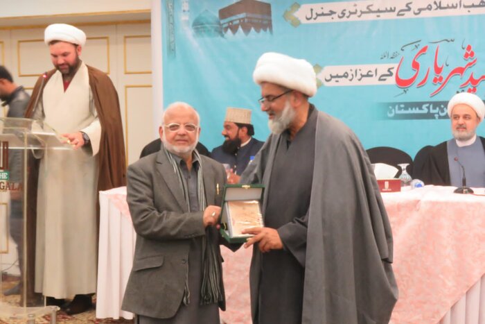 دیدار وزیر امور مذهبی و نخبگان دینی پاکستان با دبیرکل مجمع تقریب