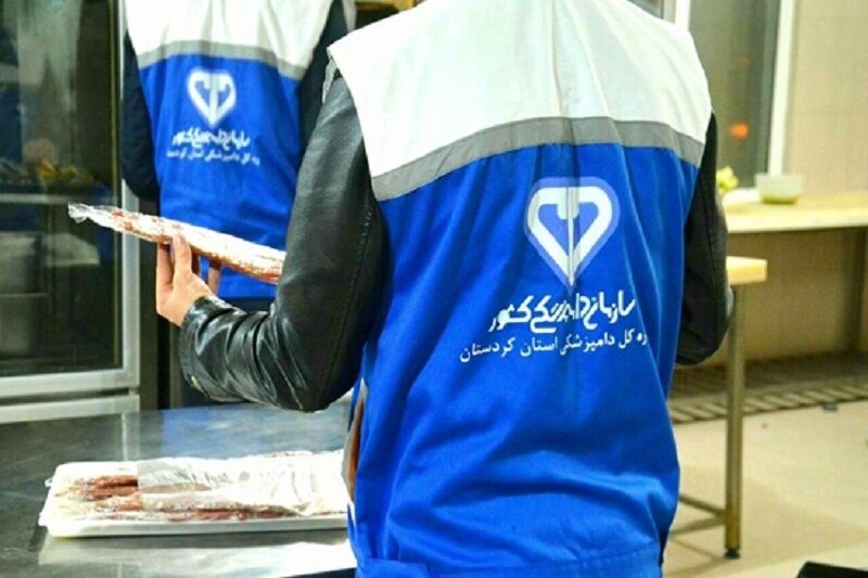 ۳۳۰ کیلو مرغ فاسد از یک بیمارستان در کردستان کشف شد ۳۳۰ کیلو مرغ فاسد از یک بیمارستان در کردستان کشف شد